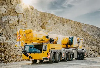 Vorschaubild 3 einer Mietmaschine vom Typ mobilný žeriav 300 ton, Liebherr LTM 1300 6.3