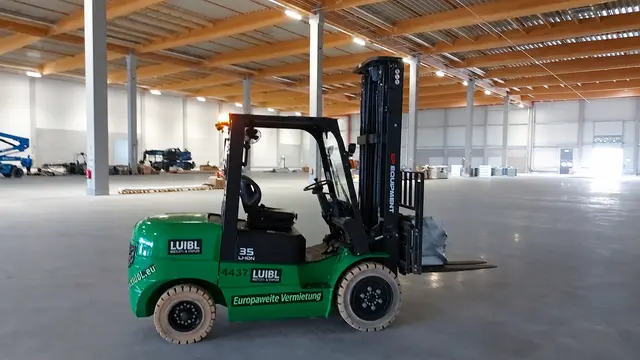 Bild 1 einer Mietmaschine vom Typ 3.5 ton elektrické | EP EFL352 6000 mm