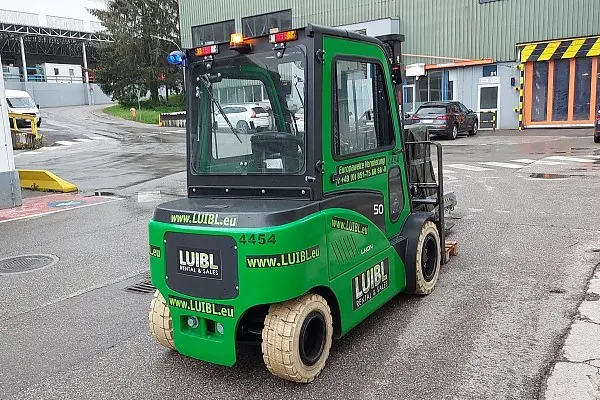 Bild 3 einer Mietmaschine vom Typ 5 ton elektrické | EP CPD50F8 5000 mm