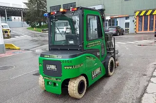 Vorschaubild 3 einer Mietmaschine vom Typ 5 ton elektrické | EP CPD50F8 5000 mm