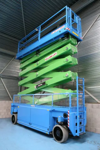 Image of a rental machine of type SBE-282 | Holland Lift HL285_E13_4WDS