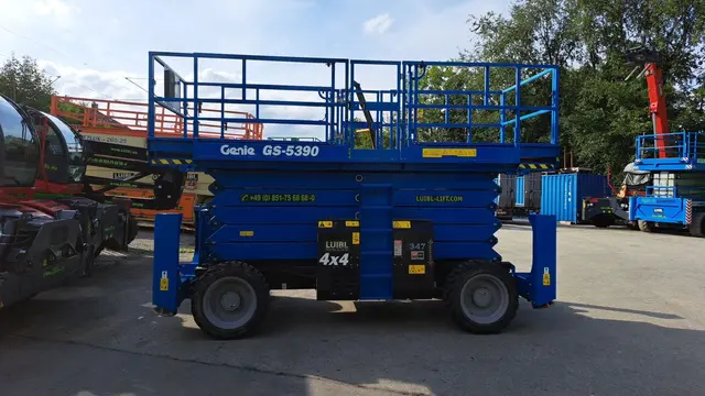 Bild 0 einer Mietmaschine vom Typ SBD-179 | Genie GS 5390RT