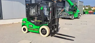 Vorschaubild 4 einer Mietmaschine vom Typ 3.8 ton elektrický vysokozdvižný vozík | EP EFL382X5 4500 mm