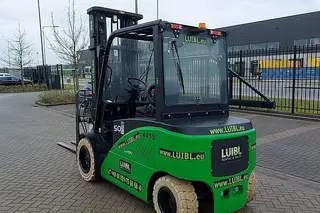 Vorschaubild 1 einer Mietmaschine vom Typ 5 ton elektrické | EP CPD50F8 Li do 6000 mm