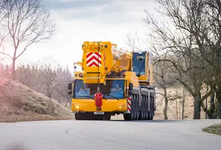 Vorschaubild 1 einer Mietmaschine vom Typ mobilný žeriav 450 ton | Liebherr LTM 1450 8.1