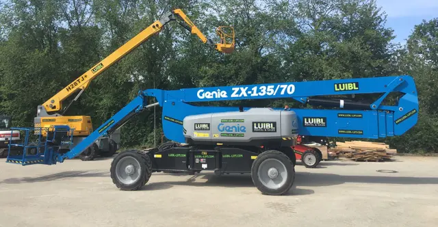 Bild 1 einer Mietmaschine vom Typ Genie ZX-135/70 prenájom – kĺbové, teleskopické plošiny 43m výška