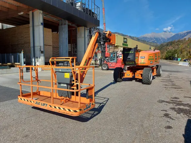 Bild 2 einer Mietmaschine vom Typ GTD-482 | JLG 1500AJP