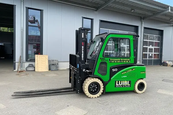 Bild 1 einer Mietmaschine vom Typ 5 ton elektrické | EP CPD50F8 5000 mm
