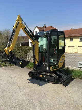 Vorschaubild 2 einer Mietmaschine vom Typ 1.8 ton mini bager | Yanmar SV18
