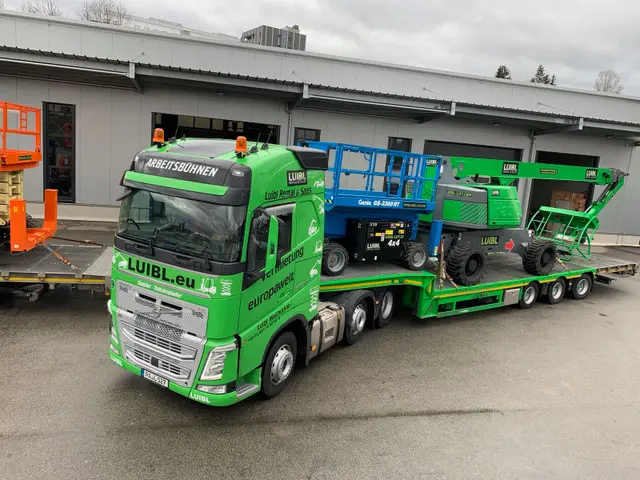 Bild 3 einer Mietmaschine vom Typ TB-275X | Haulotte H28TJ Plus