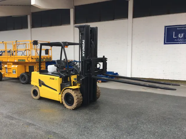 Bild 3 einer Mietmaschine vom Typ 5 ton elektrické | Hyundai 50B-9 6000 mm