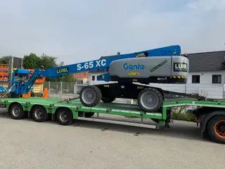 Image of a rental machine of type TB-218X | Genie S-65XC