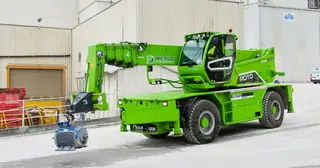 Obrázok stroja na prenájom typu TSR-7028 | Merlo Roto 70.28S
