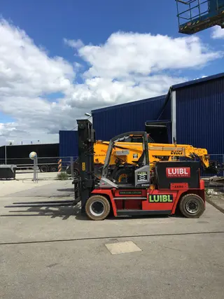 Image of a rental machine of type 8 tonnes electric | Kalmar ECF 80-9 3450 mm