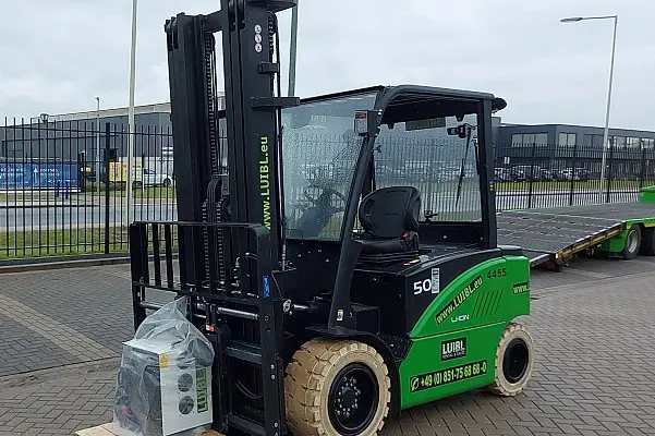 Bild 2 einer Mietmaschine vom Typ 5 ton elektrické | EP CPD50F8 Li do 6000 mm