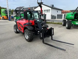 Vorschaubild 1 einer Mietmaschine vom Typ TSS-1204 | Manitou ULM 412