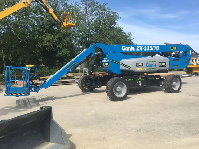 Bild 2 einer Mietmaschine vom Typ Genie ZX-135/70 prenájom – kĺbové, teleskopické plošiny 43m výška