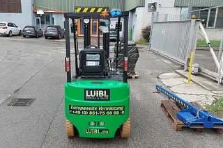 Vorschaubild 1 einer Mietmaschine vom Typ 2 ton elektrické štyri-Wheeler | EP CPD20L1 4800 mm