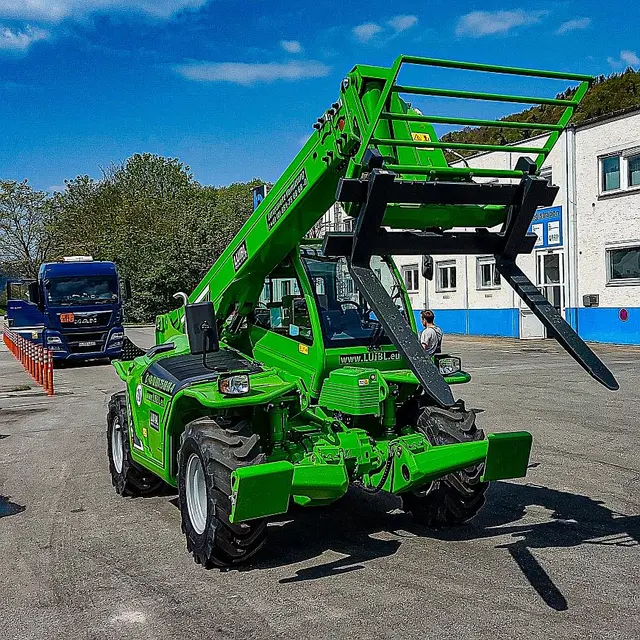 Bild 2 einer Mietmaschine vom Typ TSS-4014 | Merlo P. 40.14