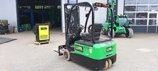 Vorschaubild 2 einer Mietmaschine vom Typ 1.8 ton elektrickú trojkolku | EP CPD18TV8 4800 mm