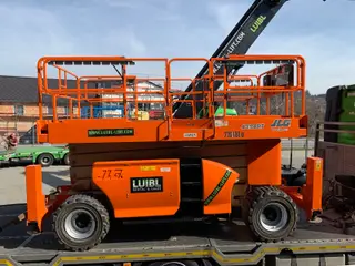 Image of a rental machine of type SBD-151 | JLG 4394RT