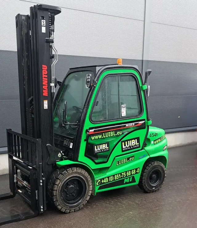 Bild 0 einer Mietmaschine vom Typ 3.5 tonnes diesel | Manitou MI 35 D ST5