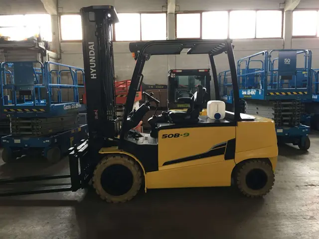 Bild 4 einer Mietmaschine vom Typ 5 ton elektrické | Hyundai 50B-9 6000 mm