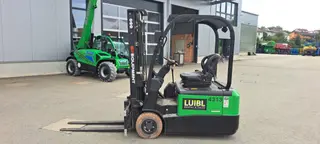 Image of a rental machine of type 1.8 tons electric three-wheeler| EP CPD18TV8 4800 mm