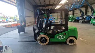 Image of a rental machine of type 3.8-tonne Electric Forklift | EP EFL382X5 4500 mm