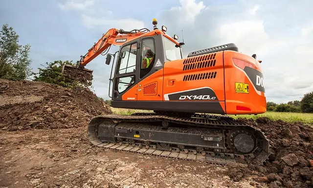 Bild 0 einer Mietmaschine vom Typ 14 Ton Crawler Excavator | Doosan DX-140LC-5