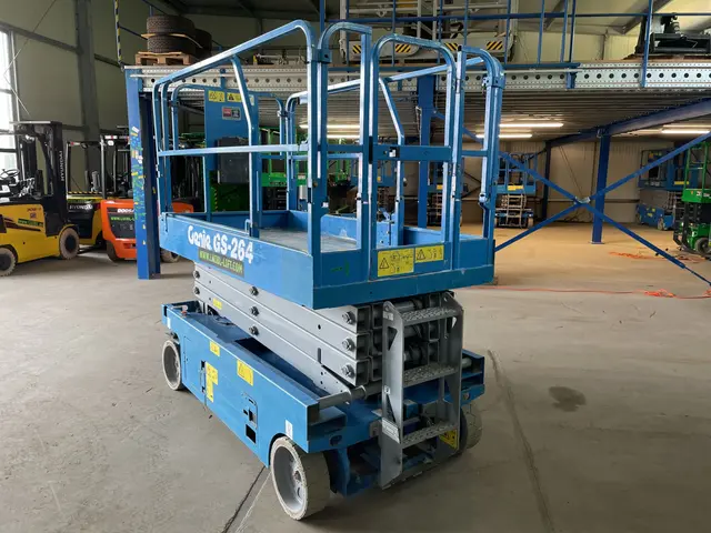 Bild 2 einer Mietmaschine vom Typ SBE-098 | Genie GS 2646
