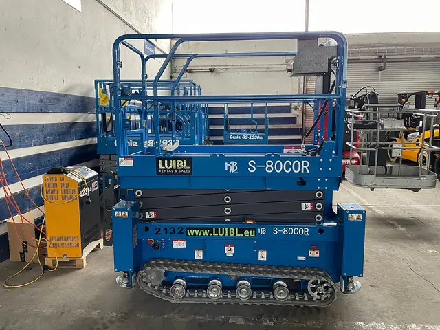 Bild 0 einer Mietmaschine vom Typ SBE-080C | KB Lift S-80COR